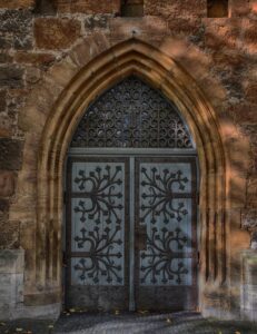 monumental portal